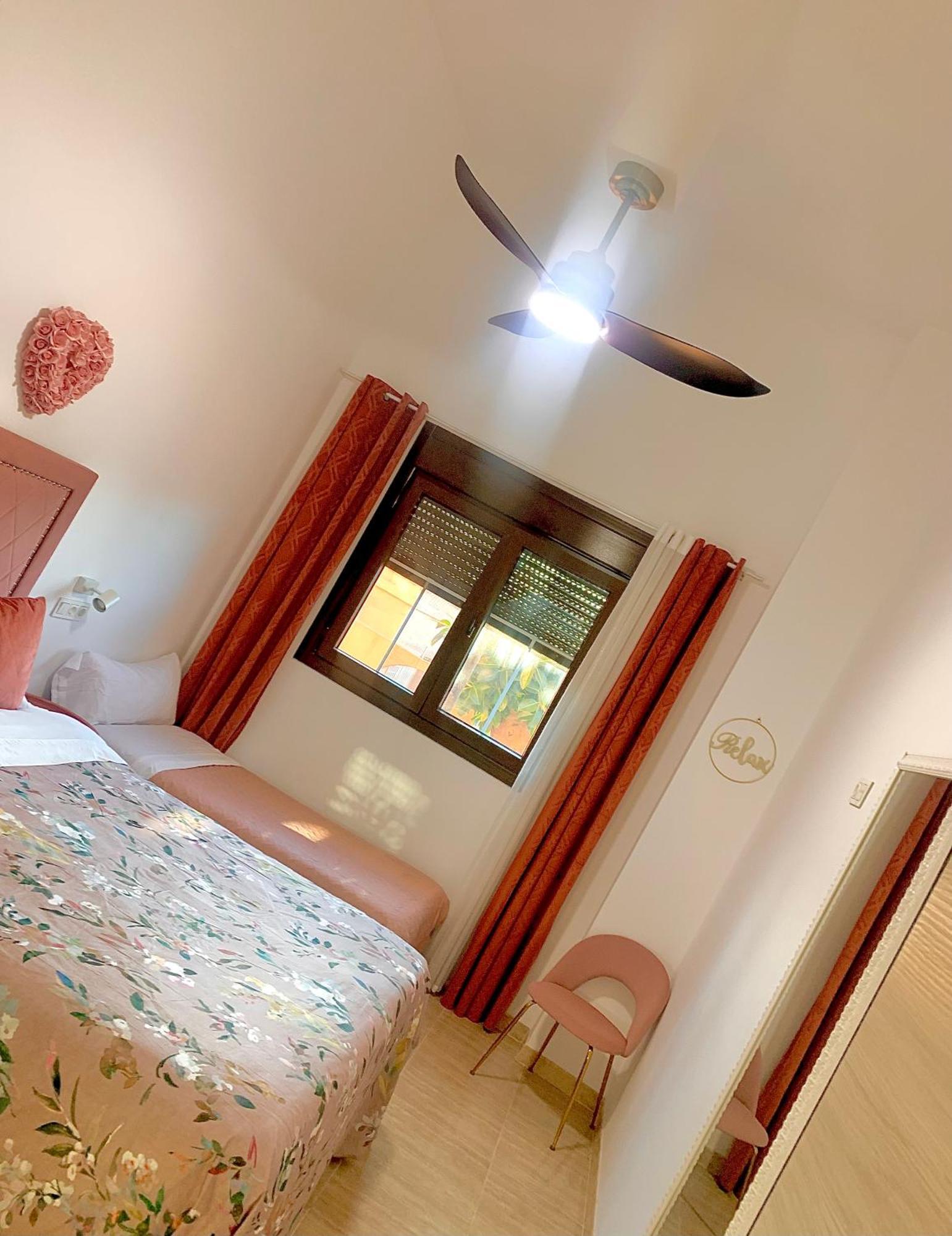 Amplia Vivienda New Para12 Pers A 4 Min Caminando De Playa Con Terraza, Piscina Com, Wifi, Ventiladores De Techo, Lavavajillas Roquetas de Mar Exteriér fotografie